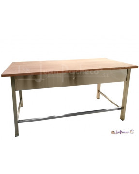 Mesa con tablero de madera de haya